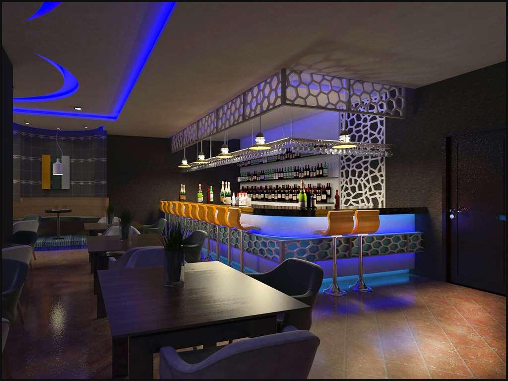 The Avenue Hotel Doha Restoran gambar 3D rendering of a bar